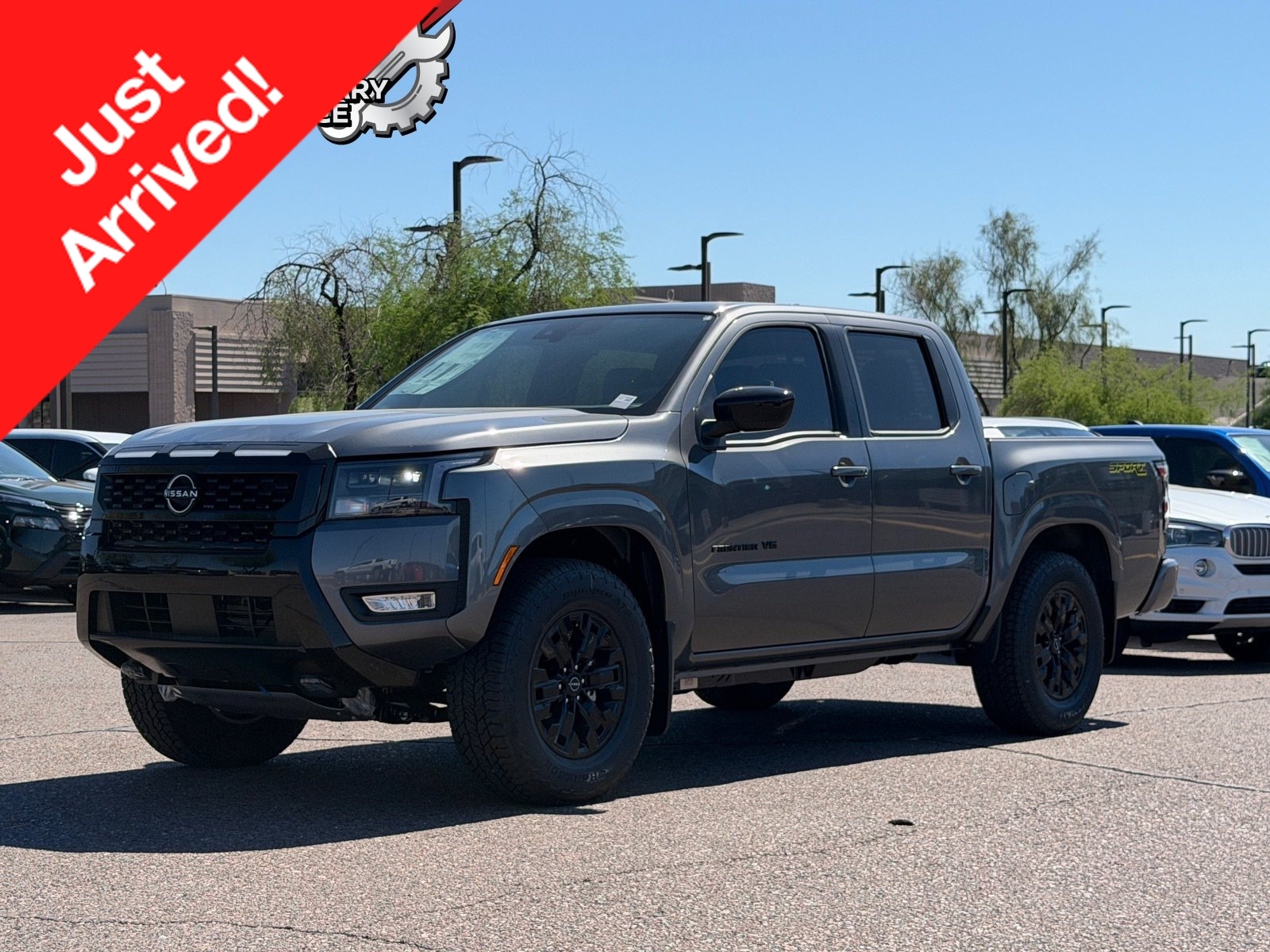 2027 Nissan Frontier SV