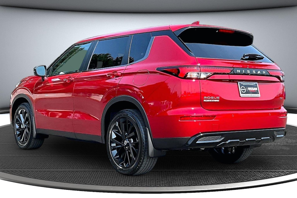 New 2026 Nissan Rogue Plug-In Hybrid SL SUV