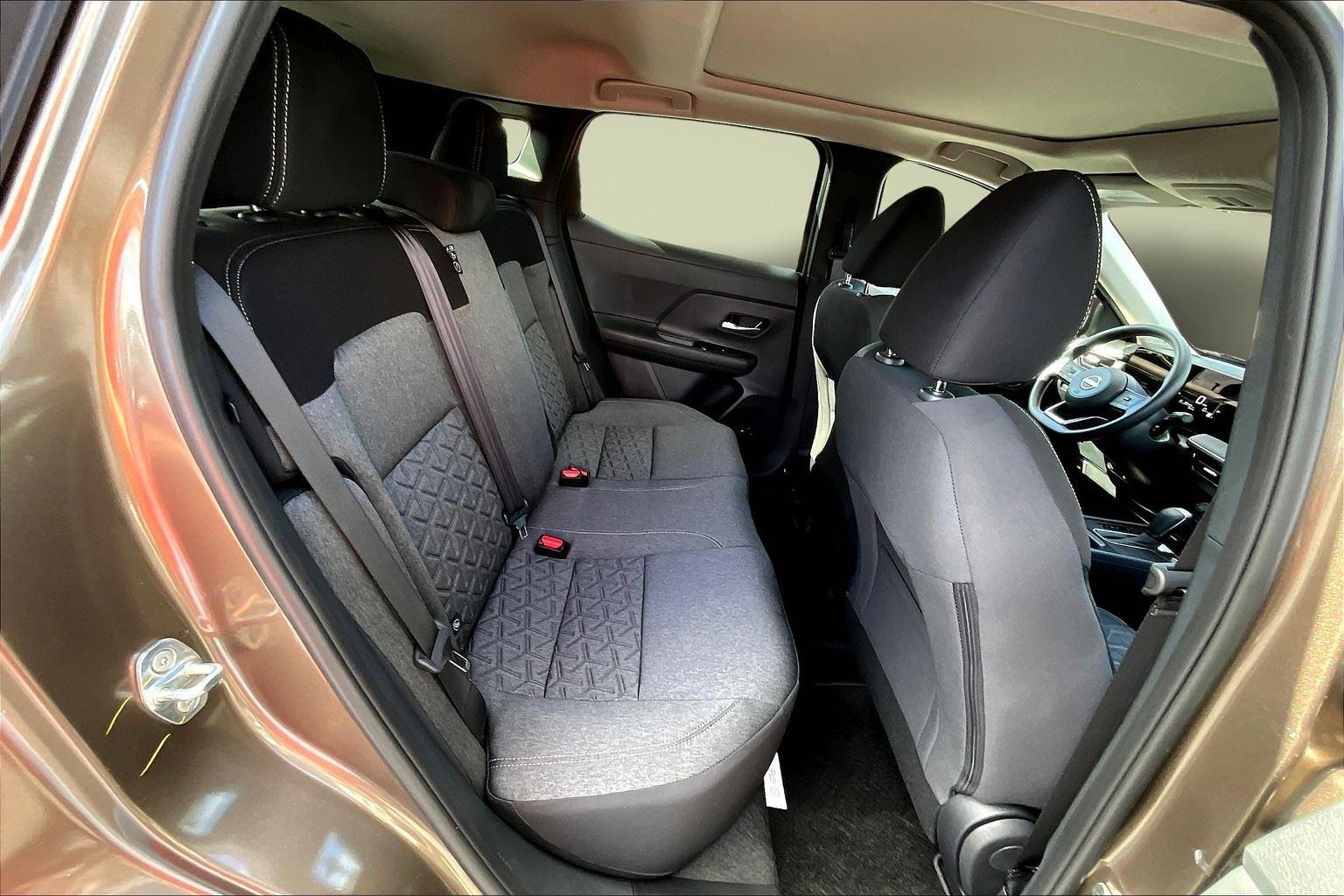 2026 Nissan KICKS SV AWD - Photo 11