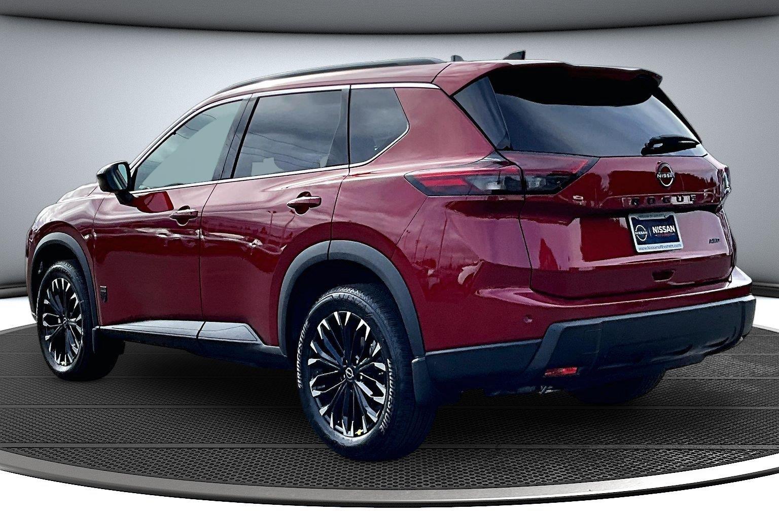 New 2026 Nissan Rogue Dark Armor 2026.5