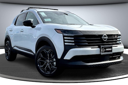 2026 Nissan Kicks SR SUV