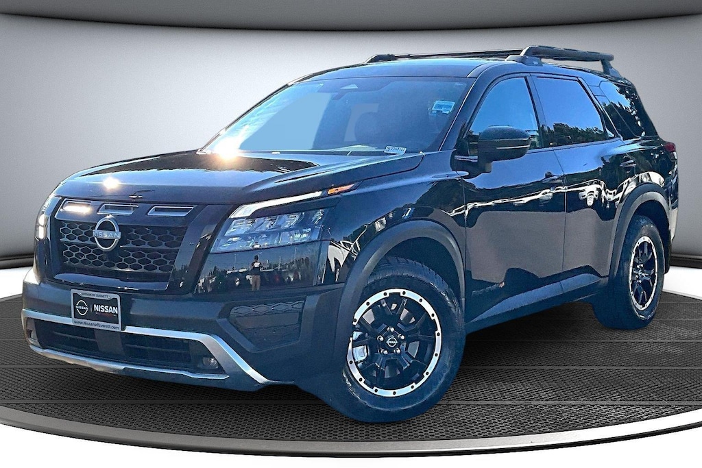 Used 2024 Nissan Pathfinder Rock Creek SUV
