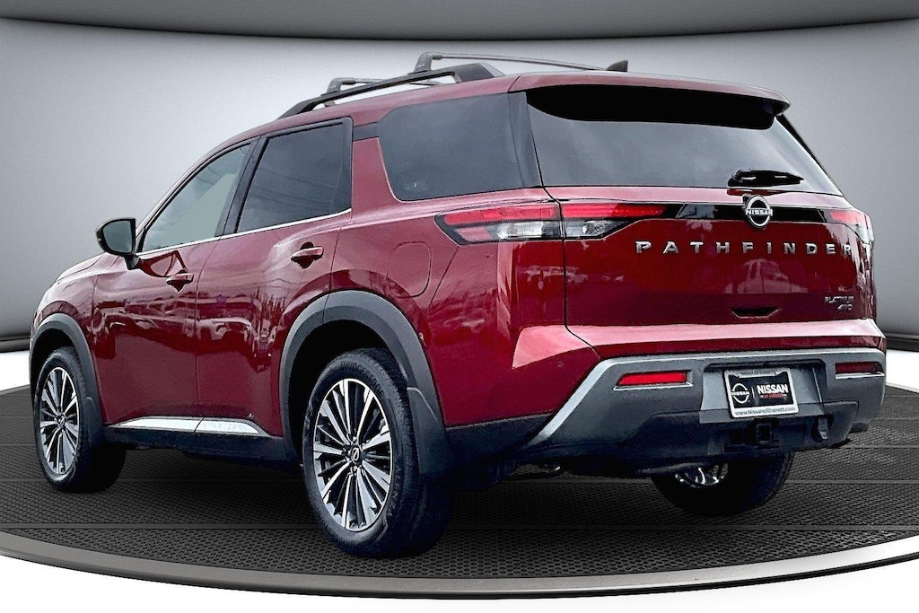New 2026 Nissan Pathfinder Platinum SUV