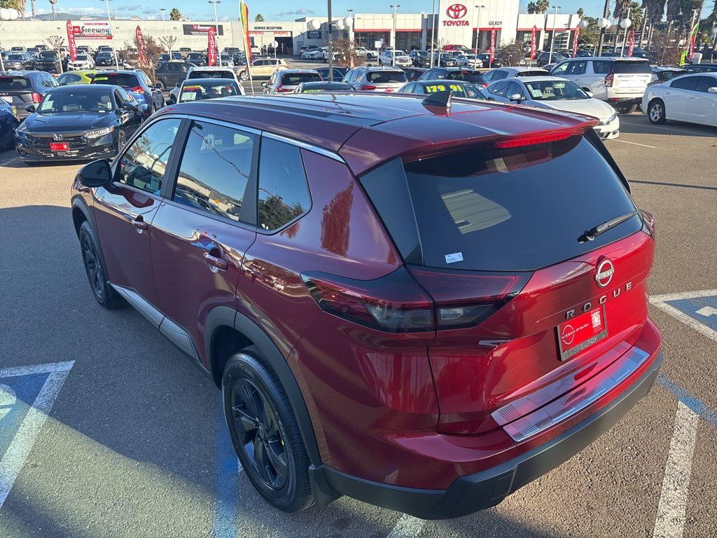 2026 Nissan Rogue SV - Photo 8