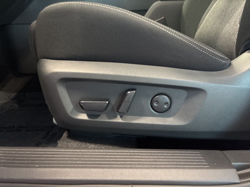 2026 Nissan Rogue SV - Photo 20