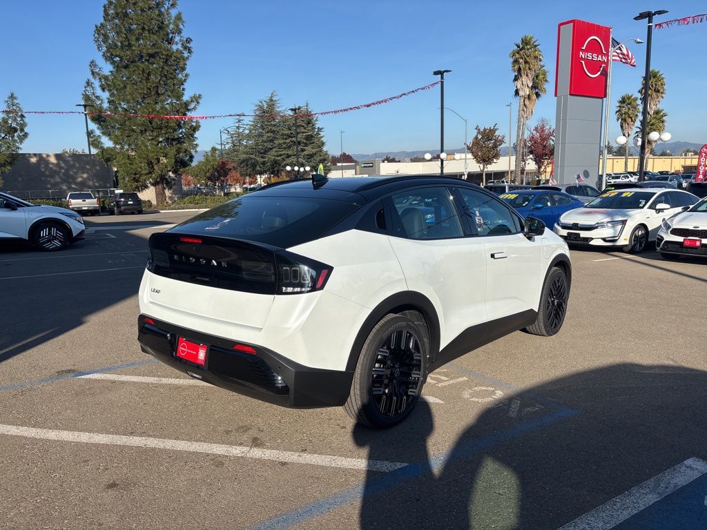 2026 Nissan LEAF Platinum+ - Photo 5