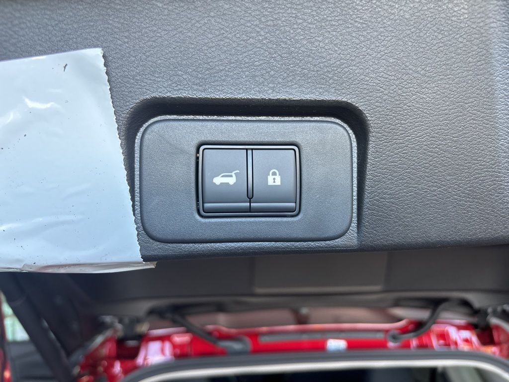2026 Nissan Rogue SV - Photo 36