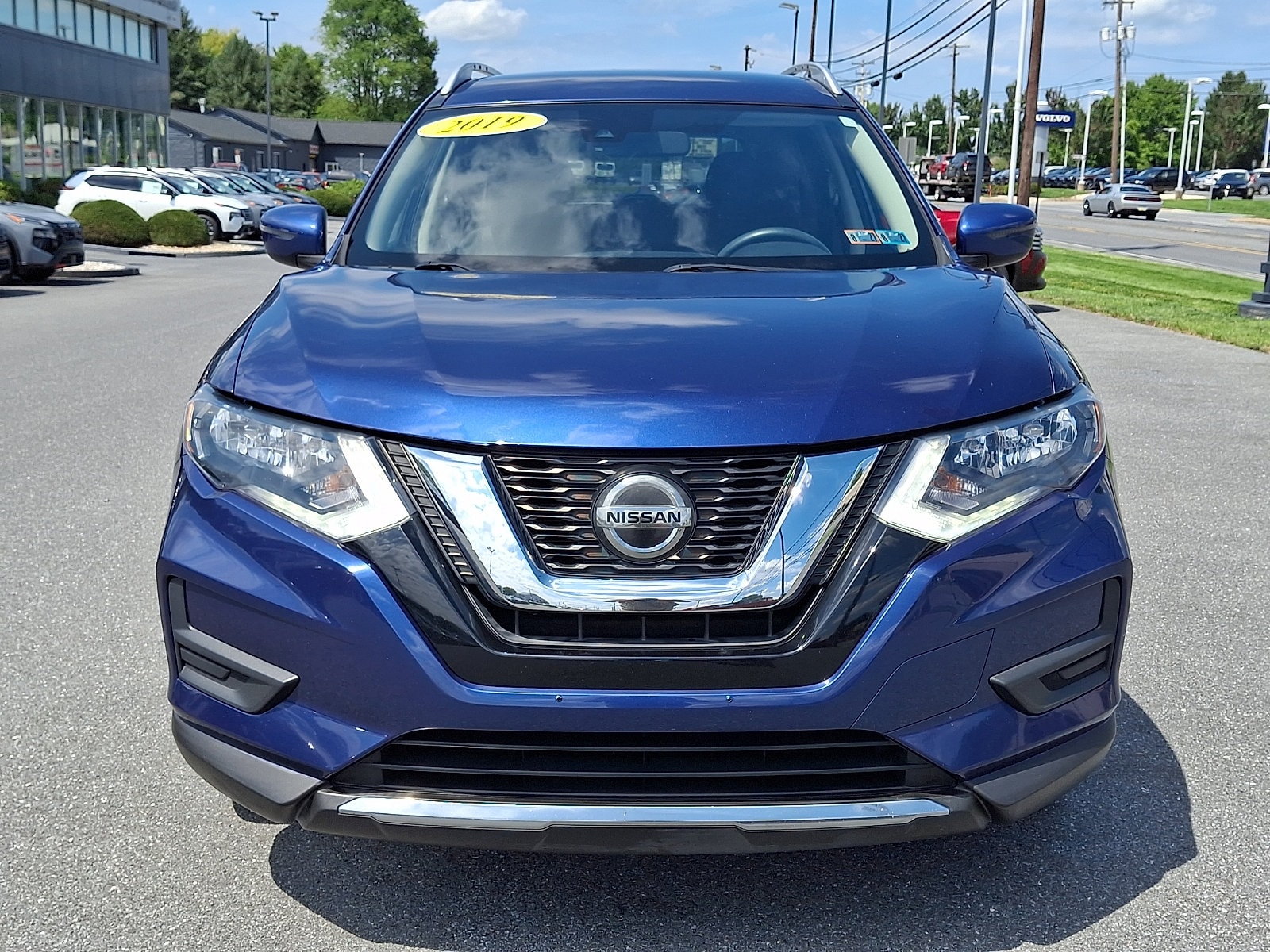 Used 2019 Nissan Rogue SV with VIN KNMAT2MV1KP513927 for sale in East Petersburg, PA