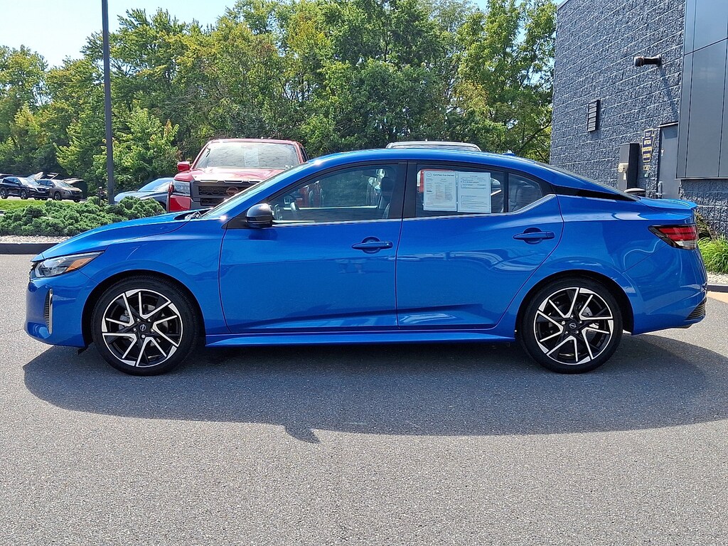 Certified 2025 Nissan Sentra SR SR CVT