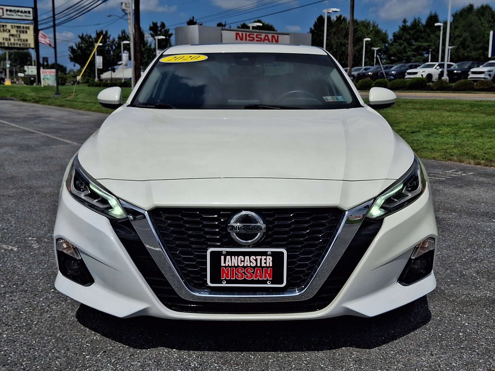 Used 2020 Nissan Altima 2.5 SV Sedan