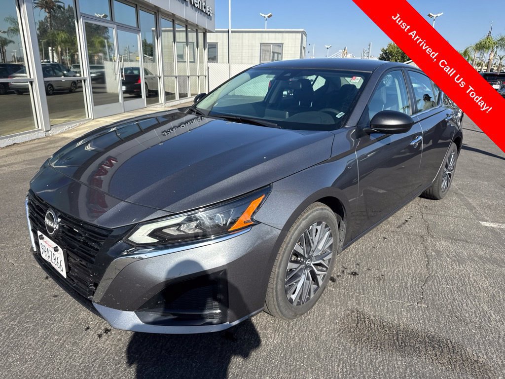 2025 Nissan Altima