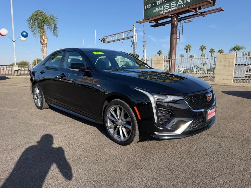 2025 Cadillac CT4