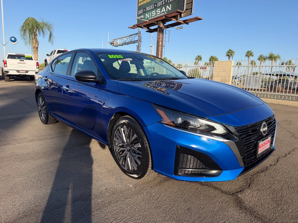 2025 Nissan Altima