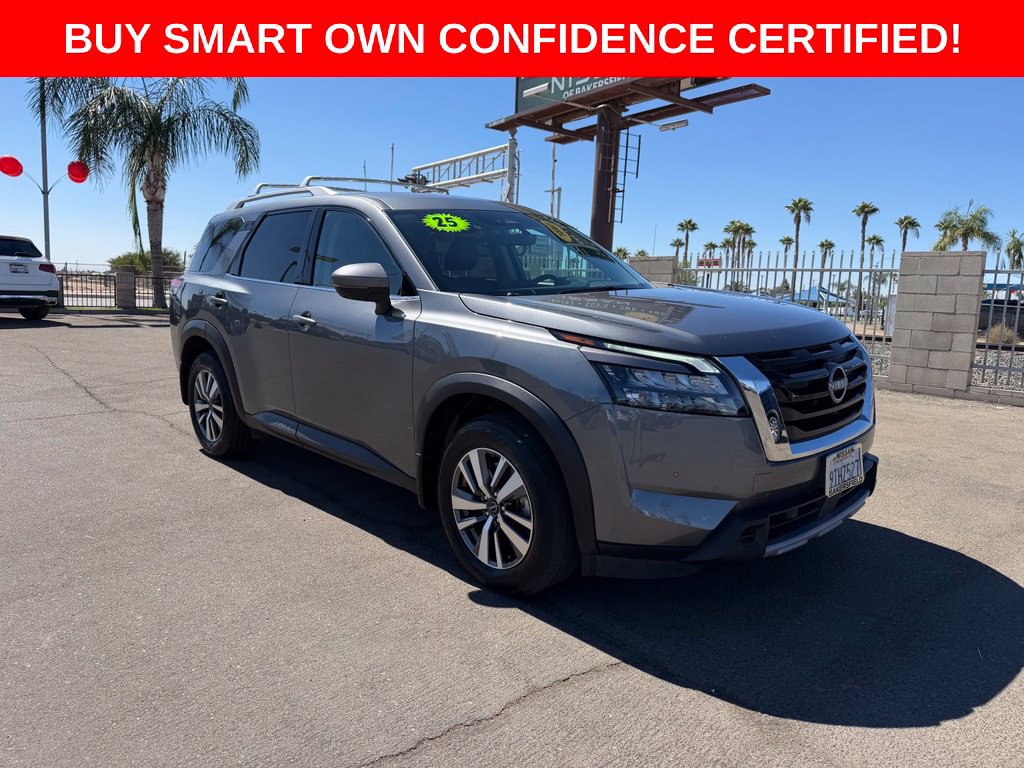 2025 Nissan Pathfinder SL SL 4WD