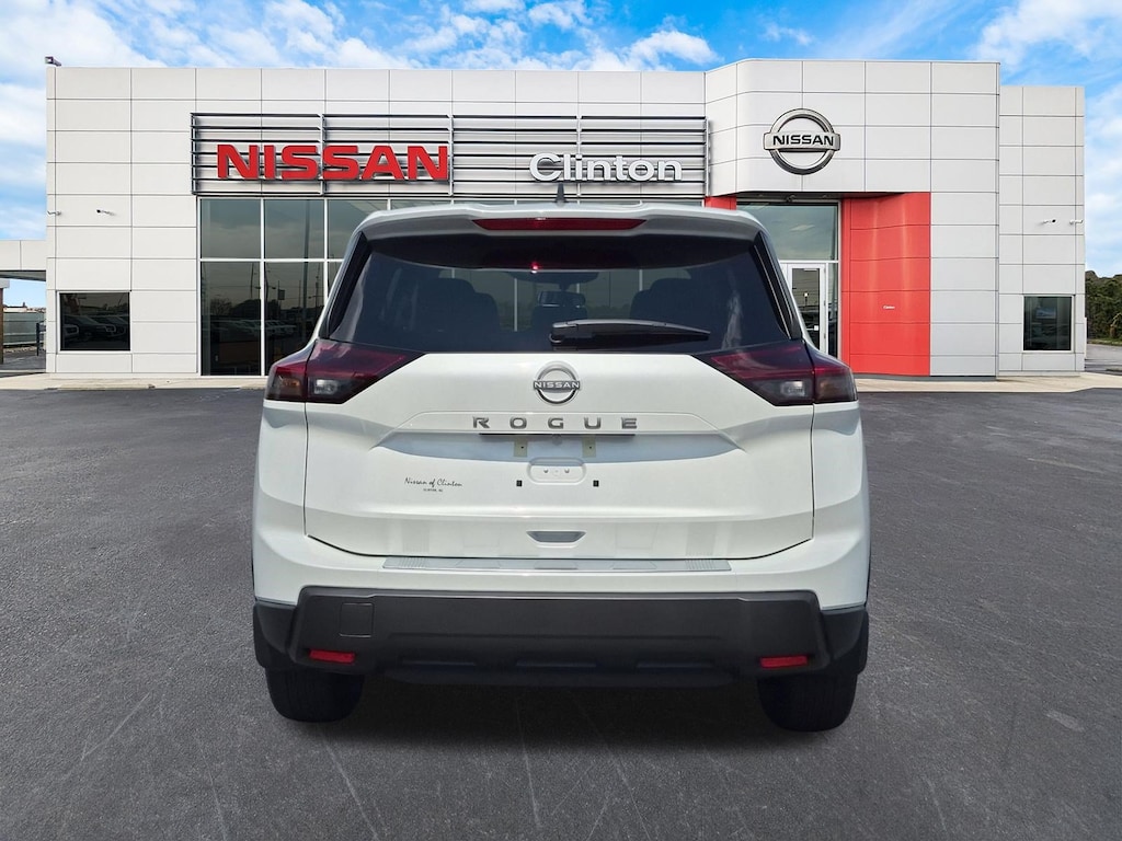 New 2026 Nissan Rogue SV SUV