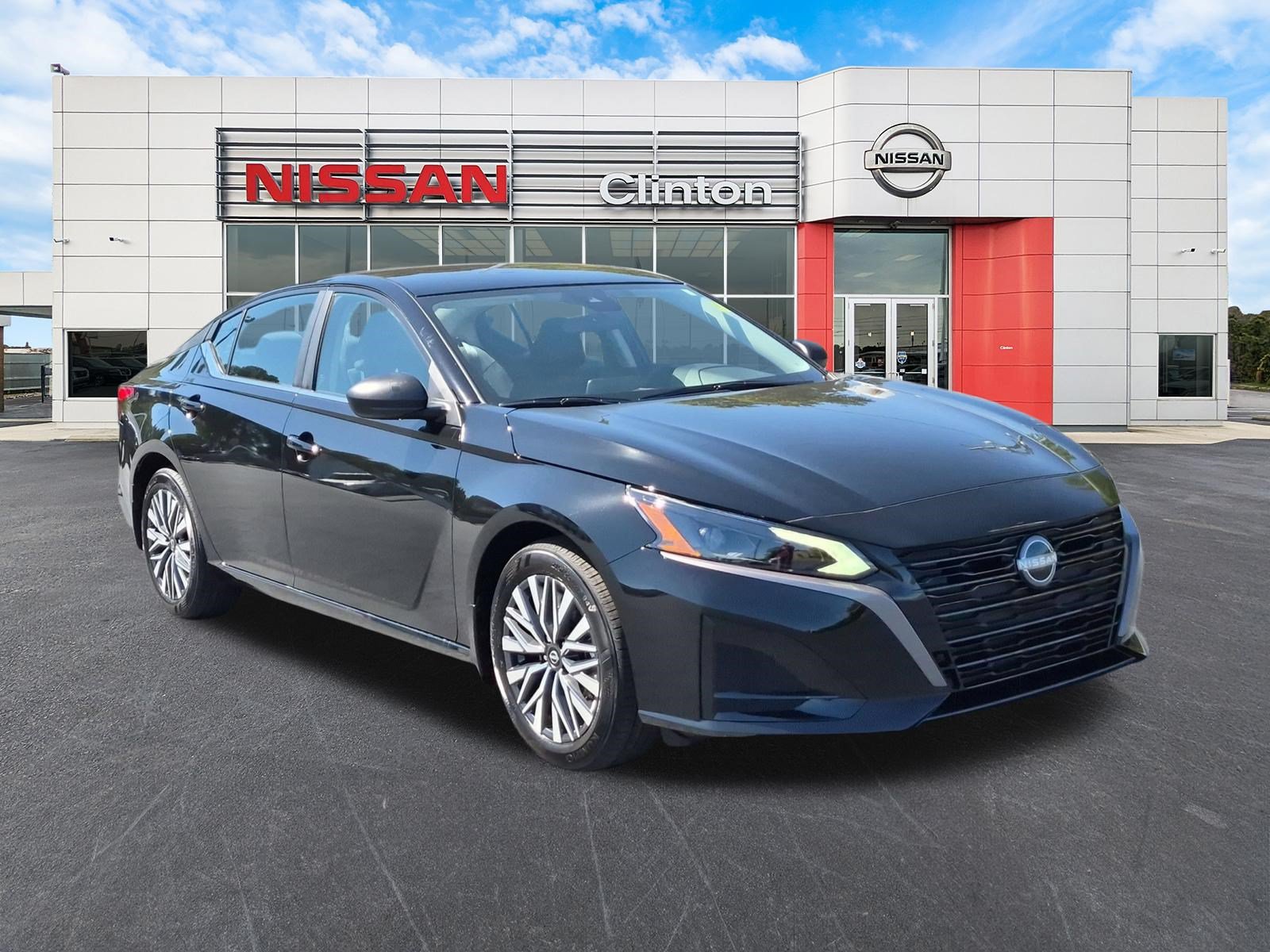 New 2026 Nissan Altima SV Sedan
