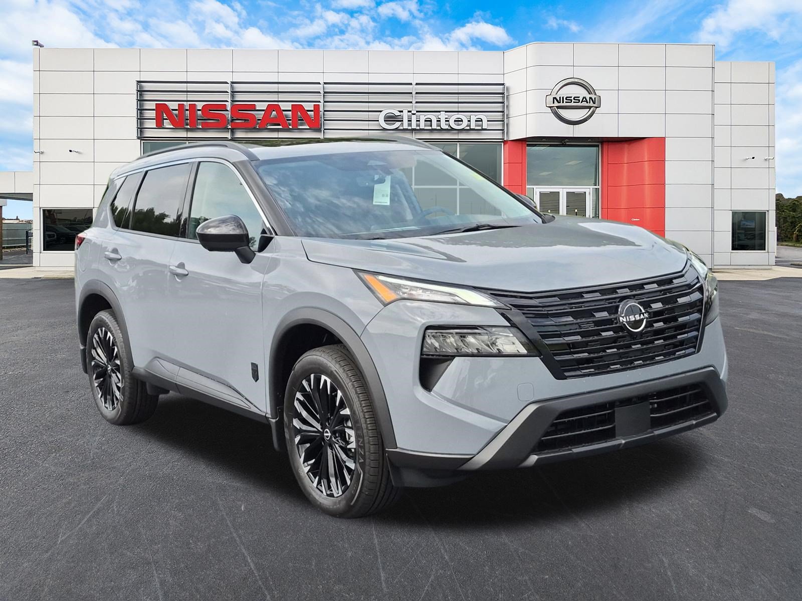 2026 Nissan Rogue Dark Armor SUV