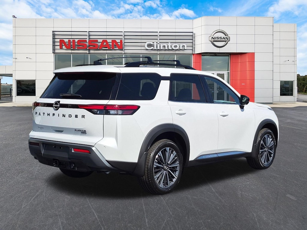 New 2026 Nissan Pathfinder Platinum SUV