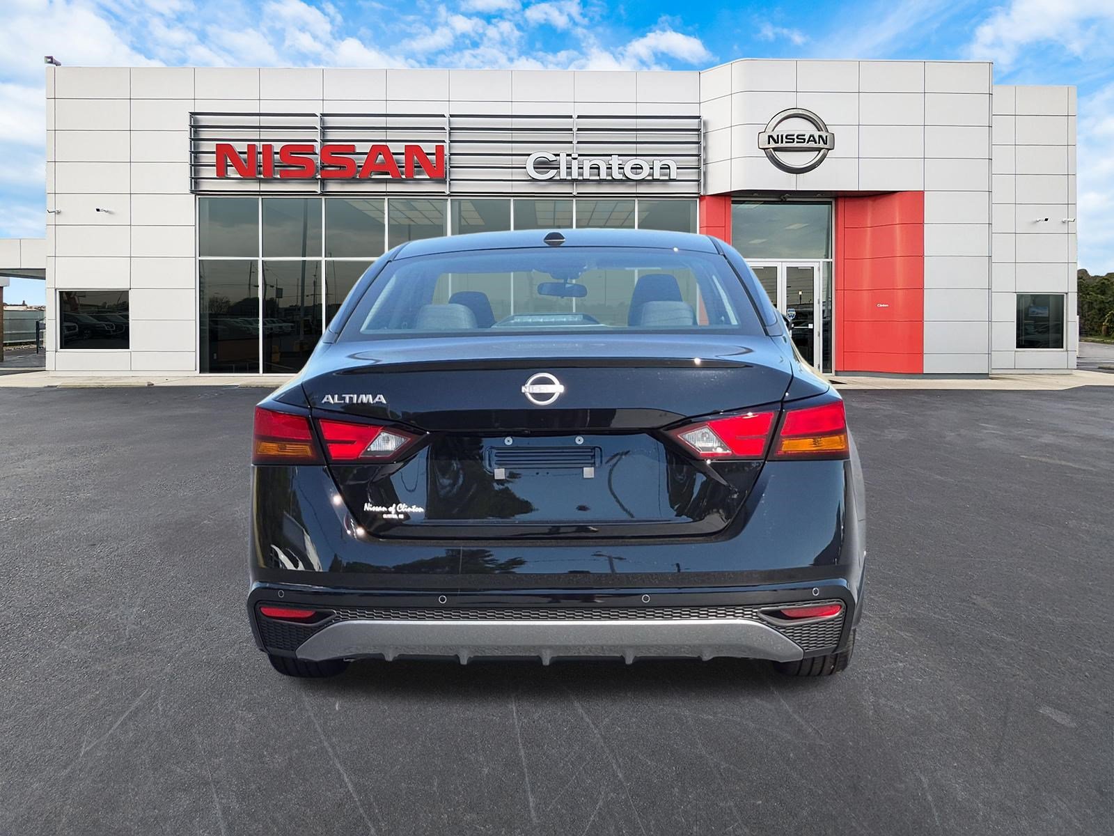 New 2026 Nissan Altima SV Sedan