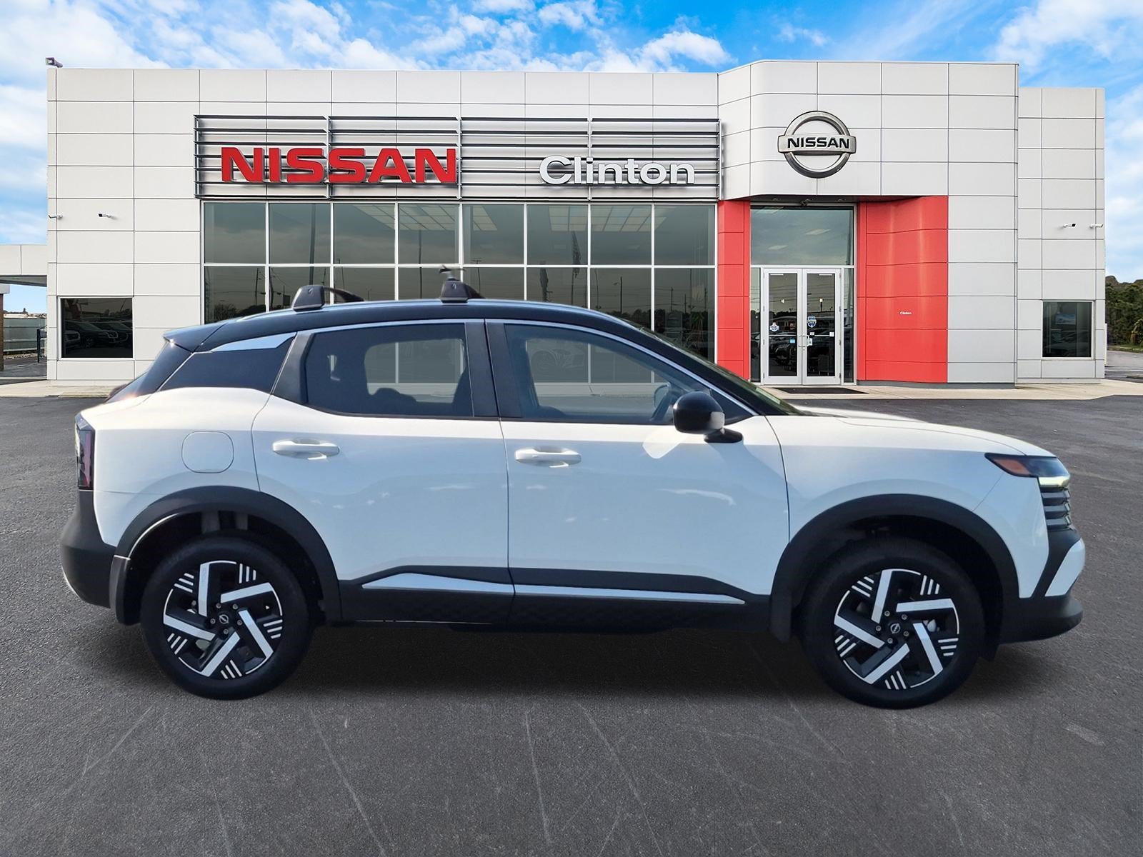New 2027 Nissan Kicks SV SUV