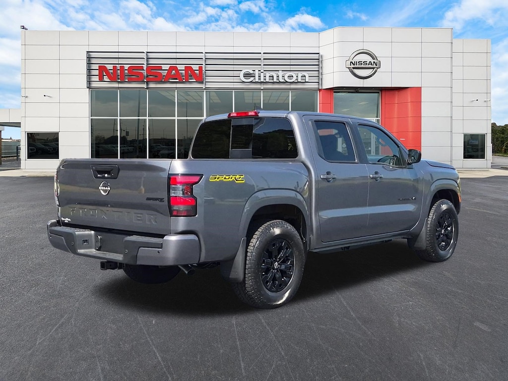 New 2027 Nissan Frontier SV Truck Crew Cab