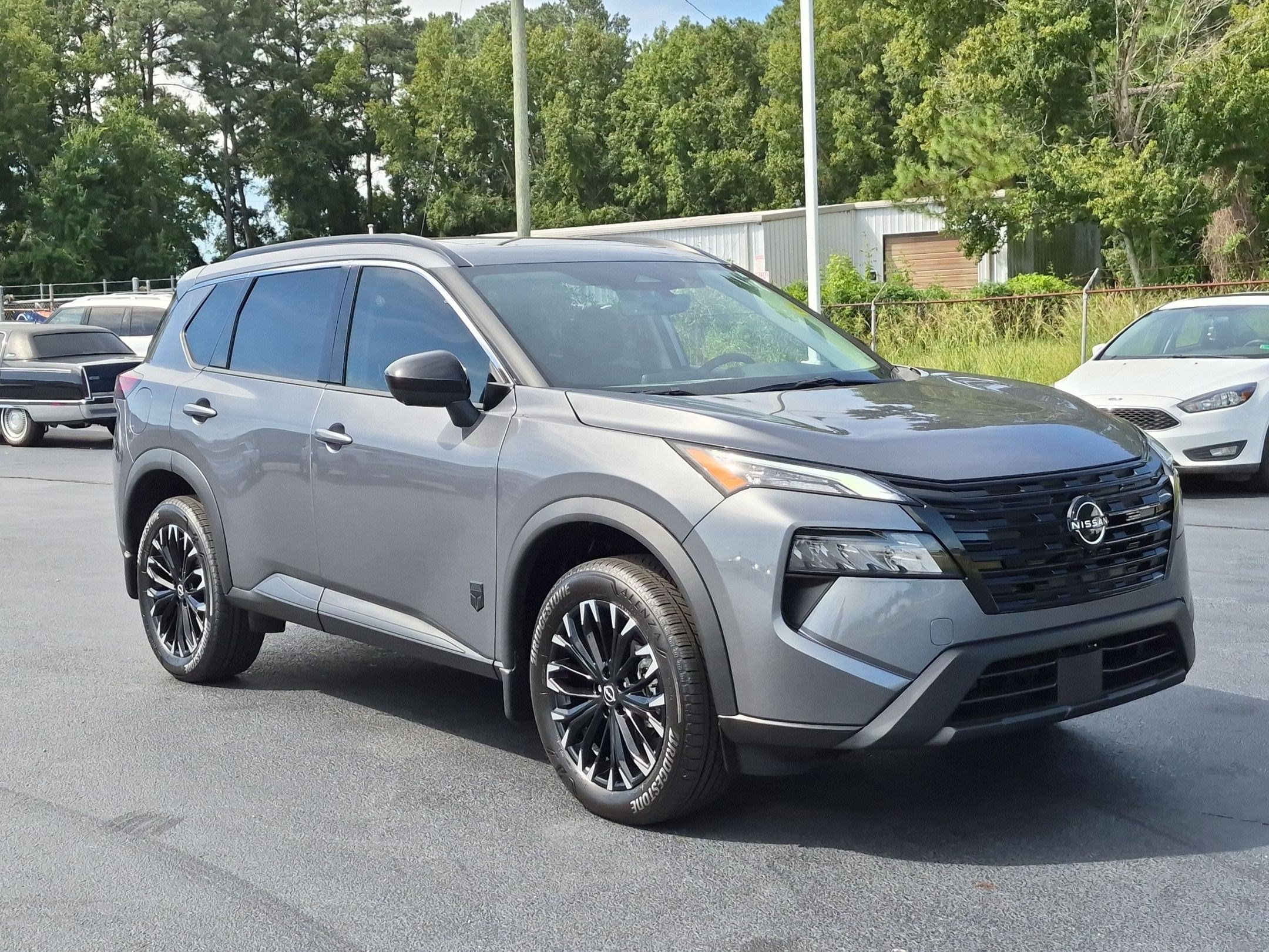 2026 Nissan Rogue Dark Armor SUV