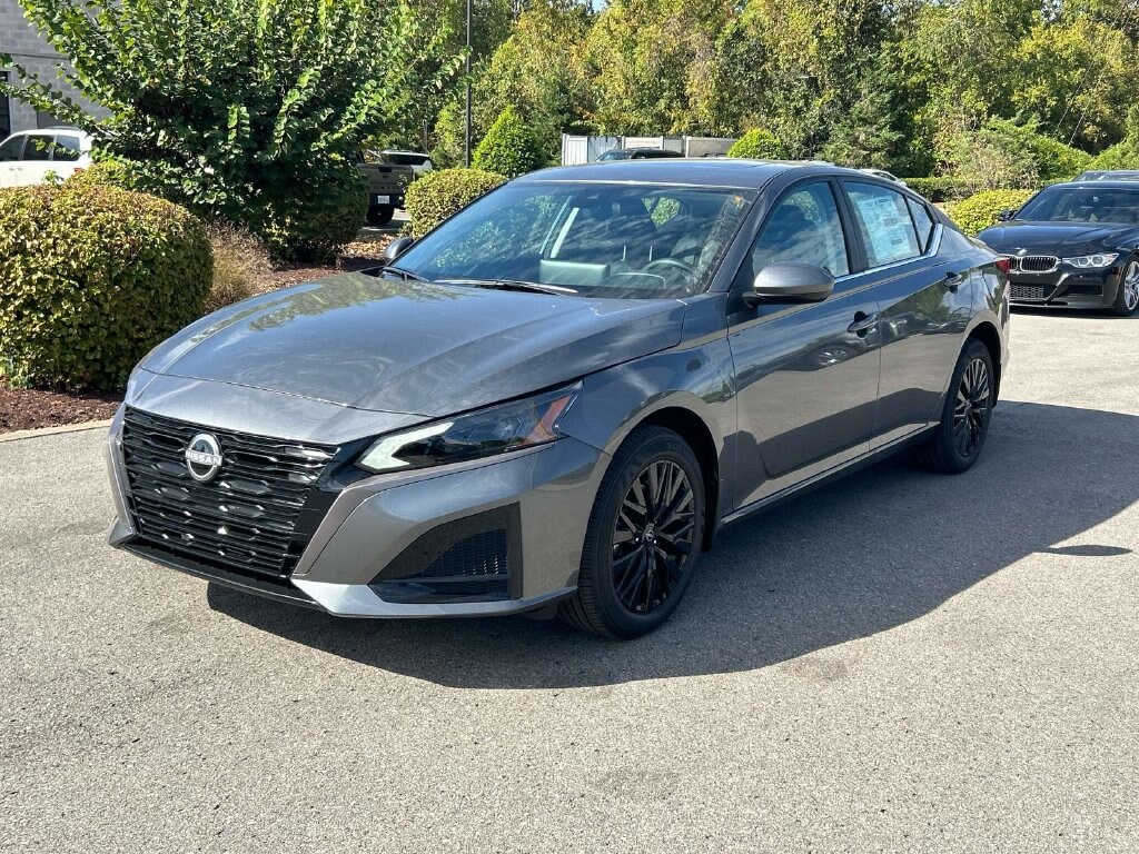 New 2026 Nissan Altima SV Sedan