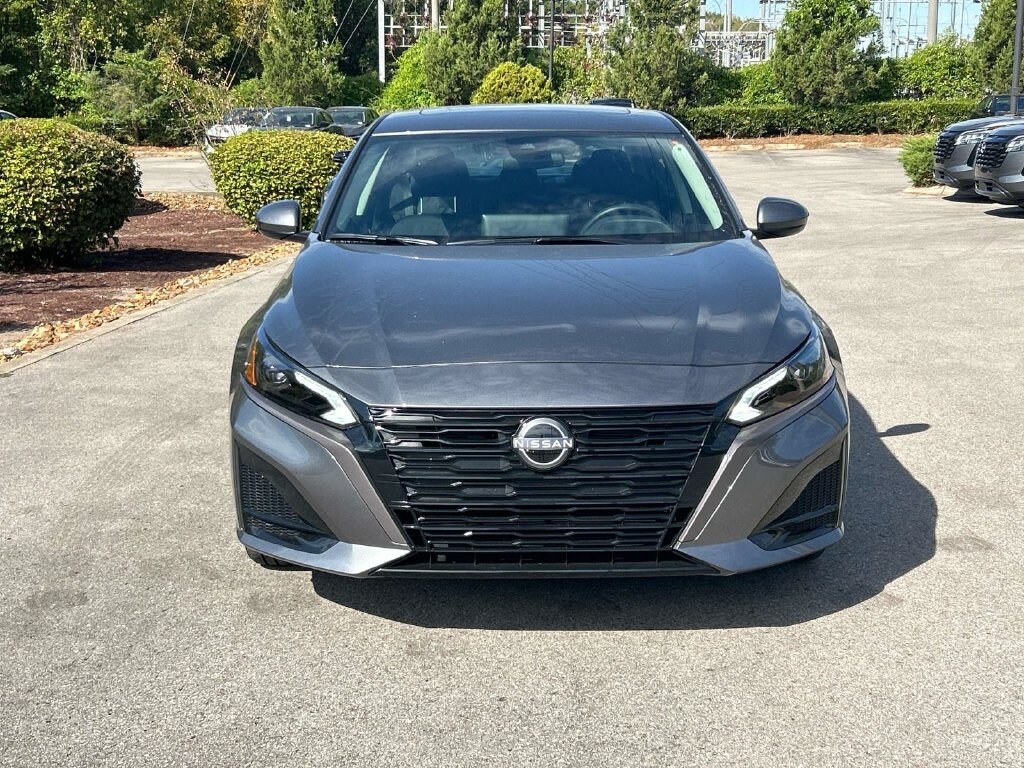 New 2026 Nissan Altima SV Sedan