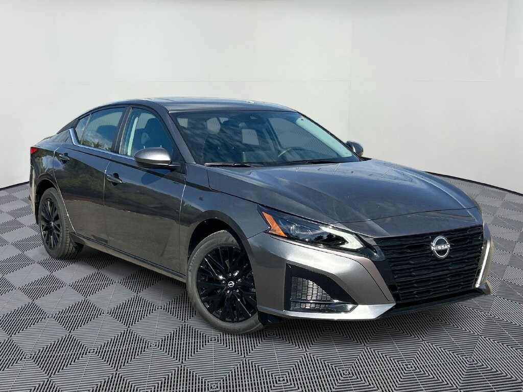 New 2026 Nissan Altima SV Sedan