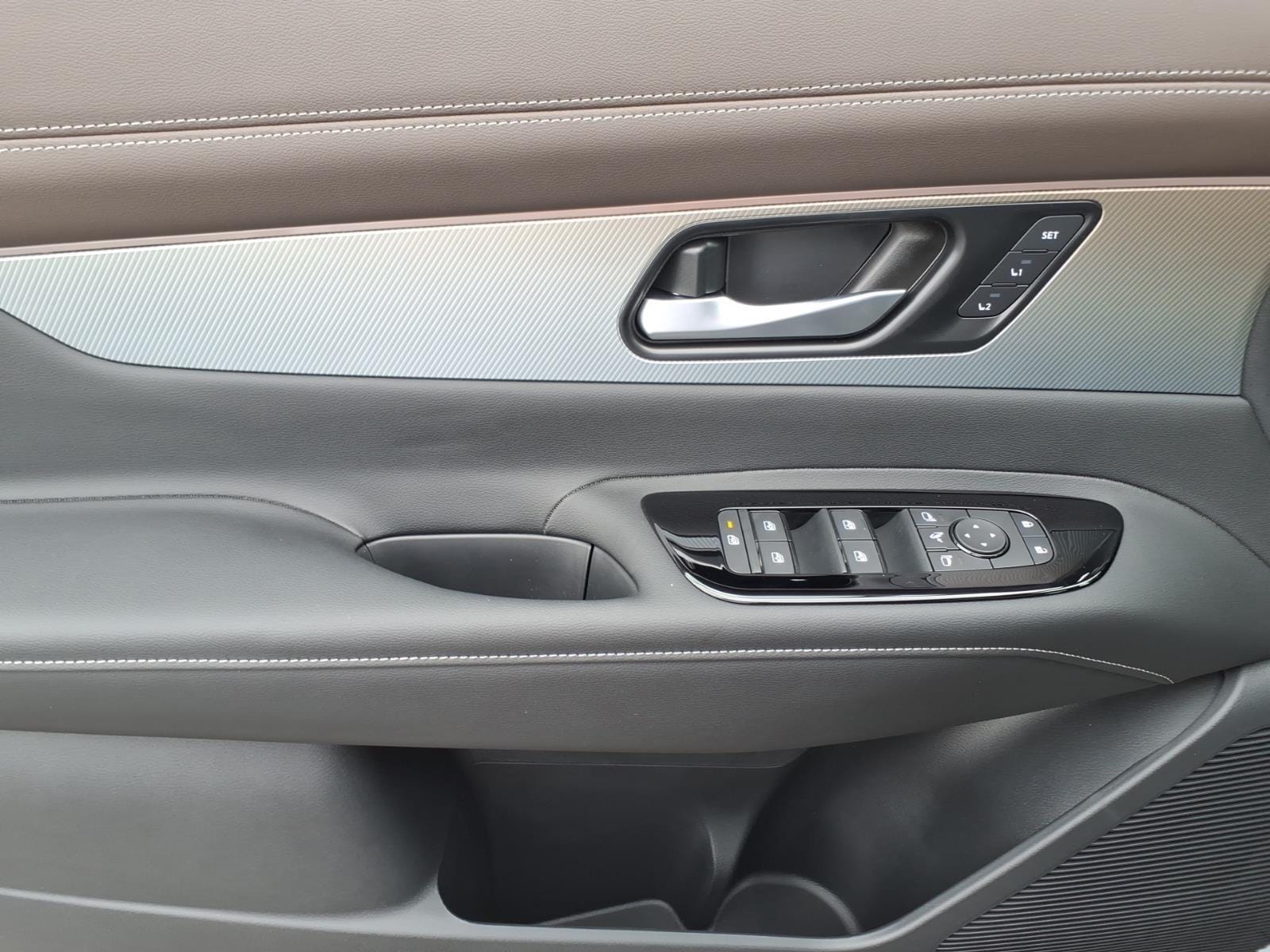 2026 Nissan Murano Platinum - Photo 13