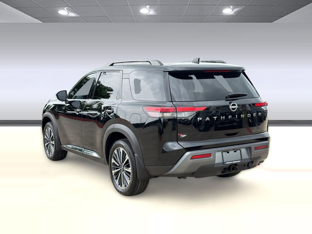 New 2026 Nissan Pathfinder Platinum SUV