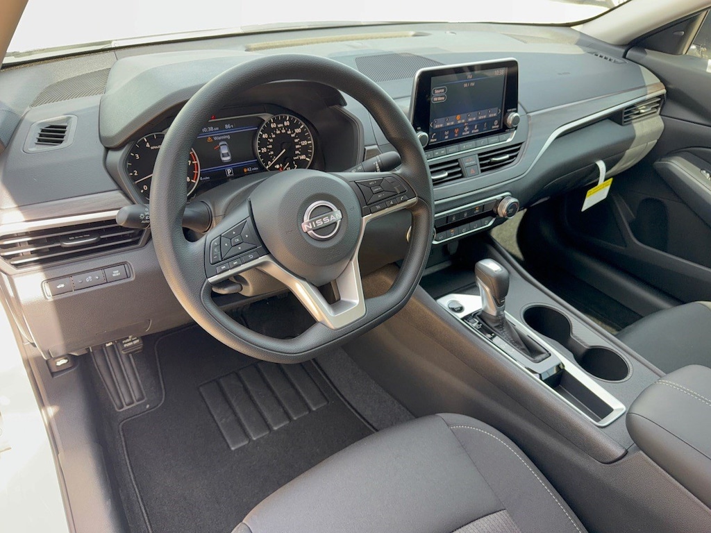 New 2026 Nissan Altima SV Sedan