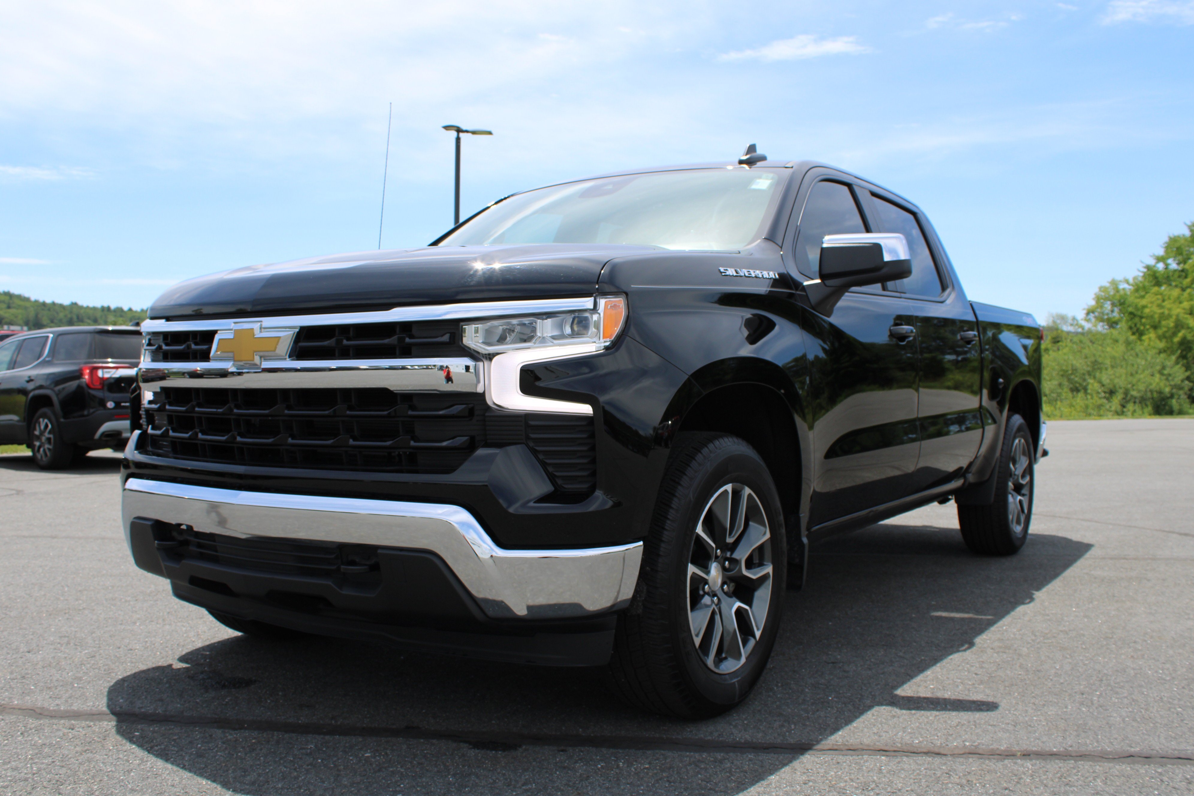 Used 2023 Chevrolet Silverado 1500 LT 4WD Crew Cab 147 LT w/2FL