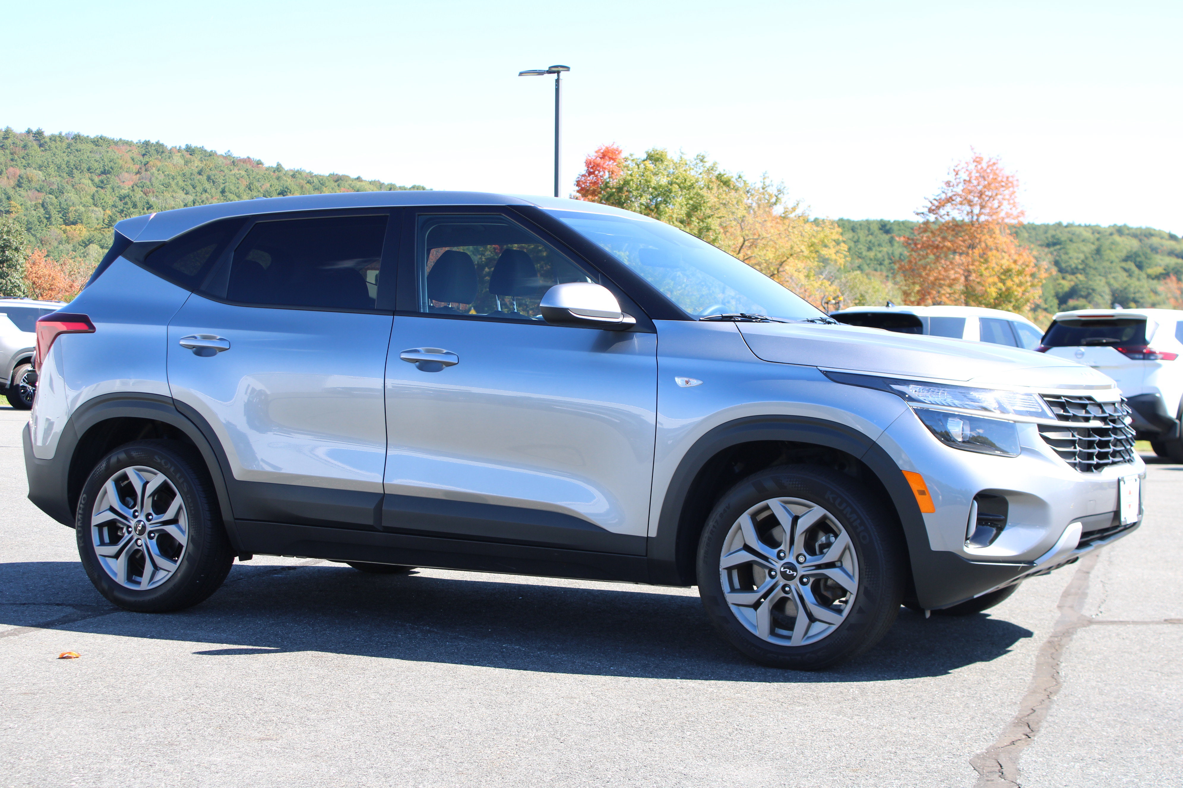 Used 2024 Kia Seltos LX LX IVT AWD