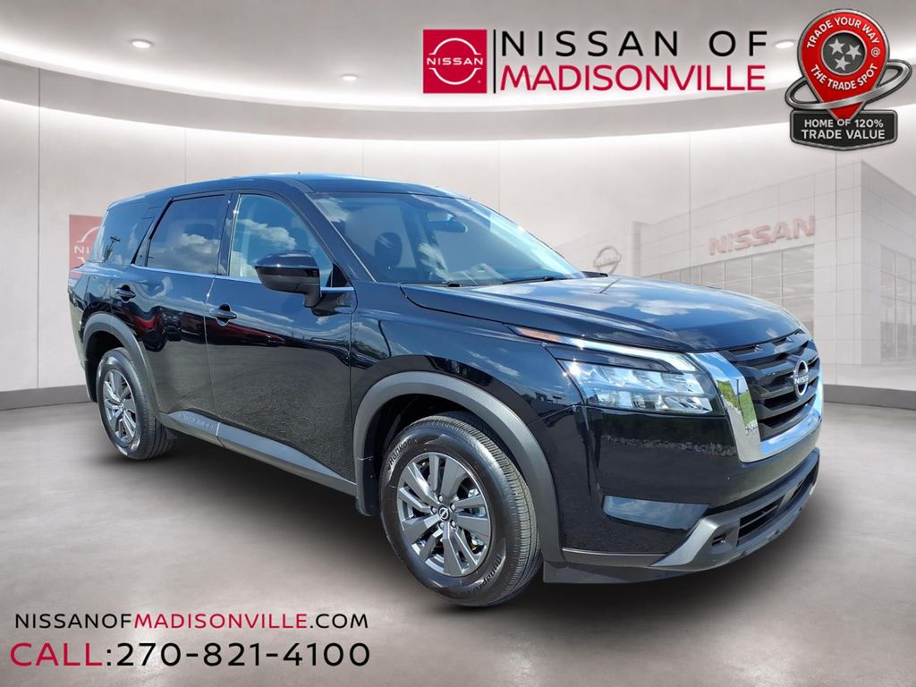 2025 Nissan Pathfinder SUV 