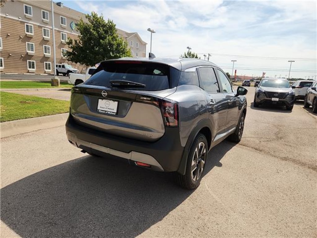 New 2027 Nissan Kicks SV All-Wheel Drive Crossover