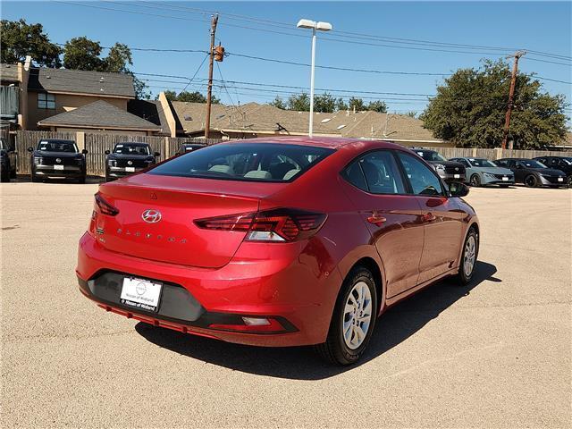 Used 2019 Hyundai Elantra SE Sedan Sedan
