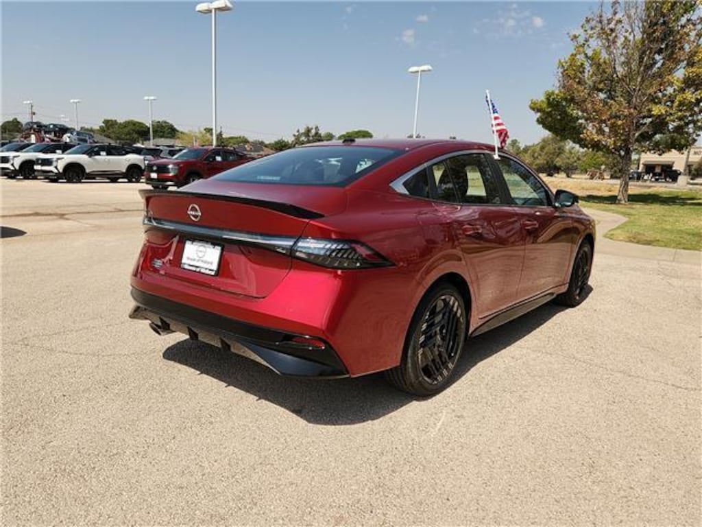 New 2027 Nissan Sentra SR Sedan