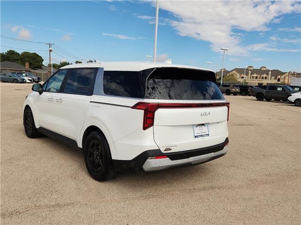 Used 2025 Kia Carnival LXS Passenger Van MPV