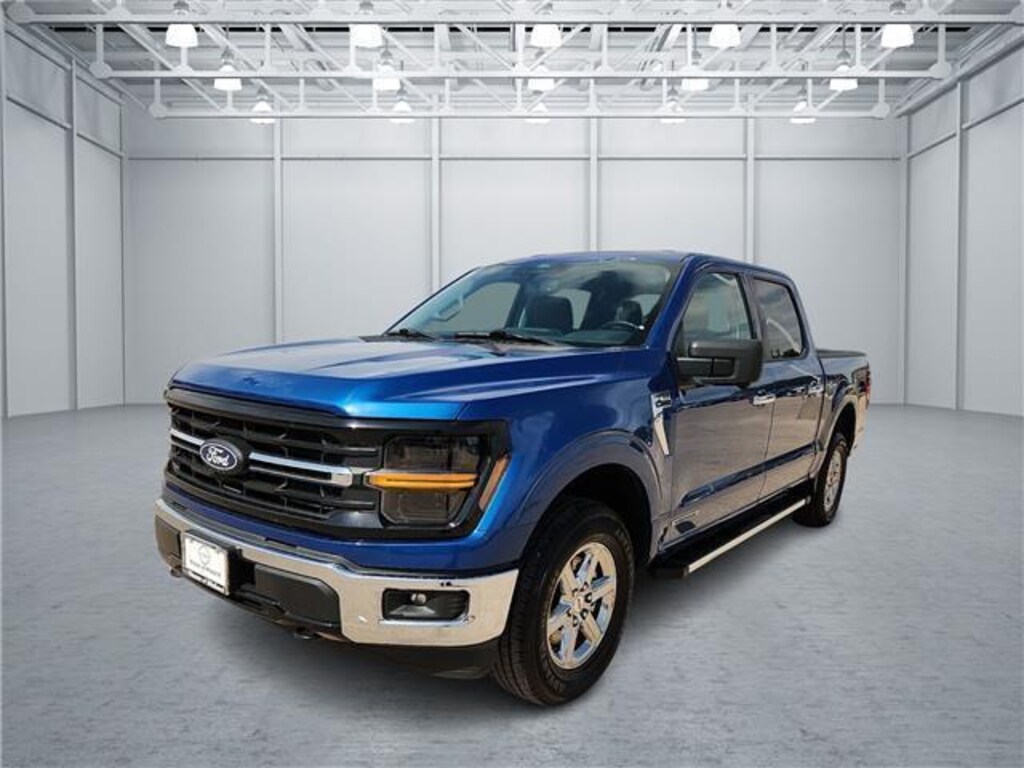 Used 2024 Ford F-150 XLT 4x4 Supercrew Cab 5.5 ft. box 145 in. WB SuperCrew