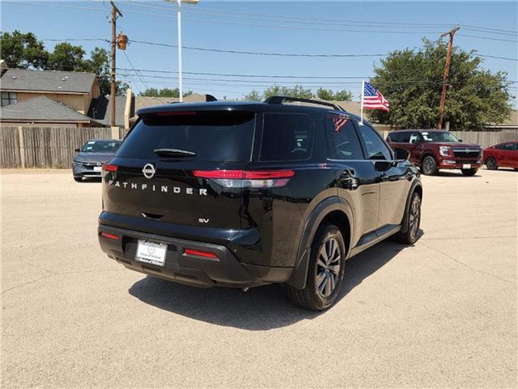 Used 2024 Nissan Pathfinder SV (A9) Front-Wheel Drive SUV