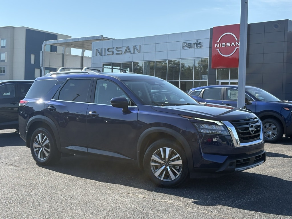 2025 Nissan Pathfinder SL