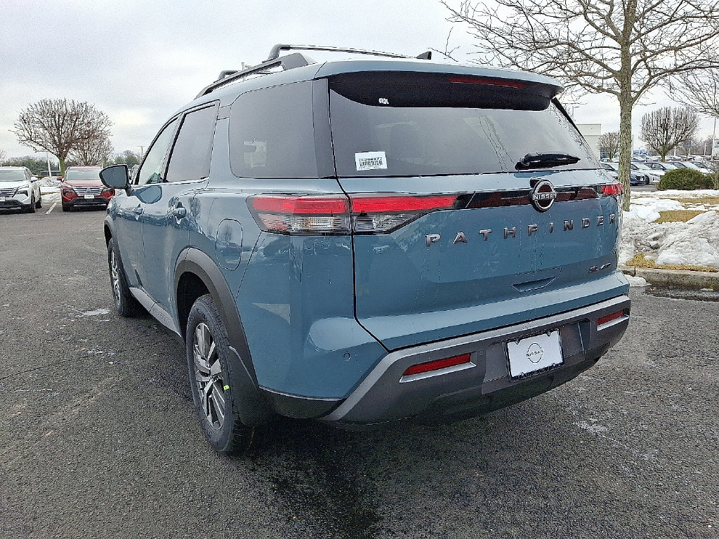 New 2026 Nissan Pathfinder SL SUV