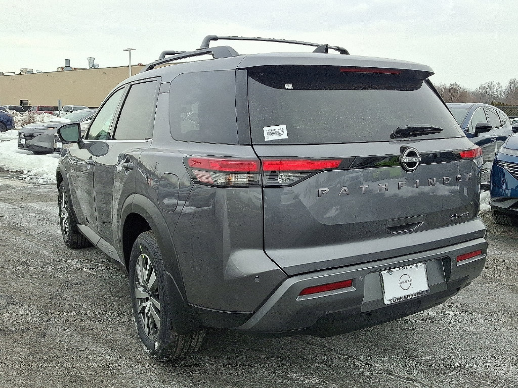 New 2026 Nissan Pathfinder SL SUV