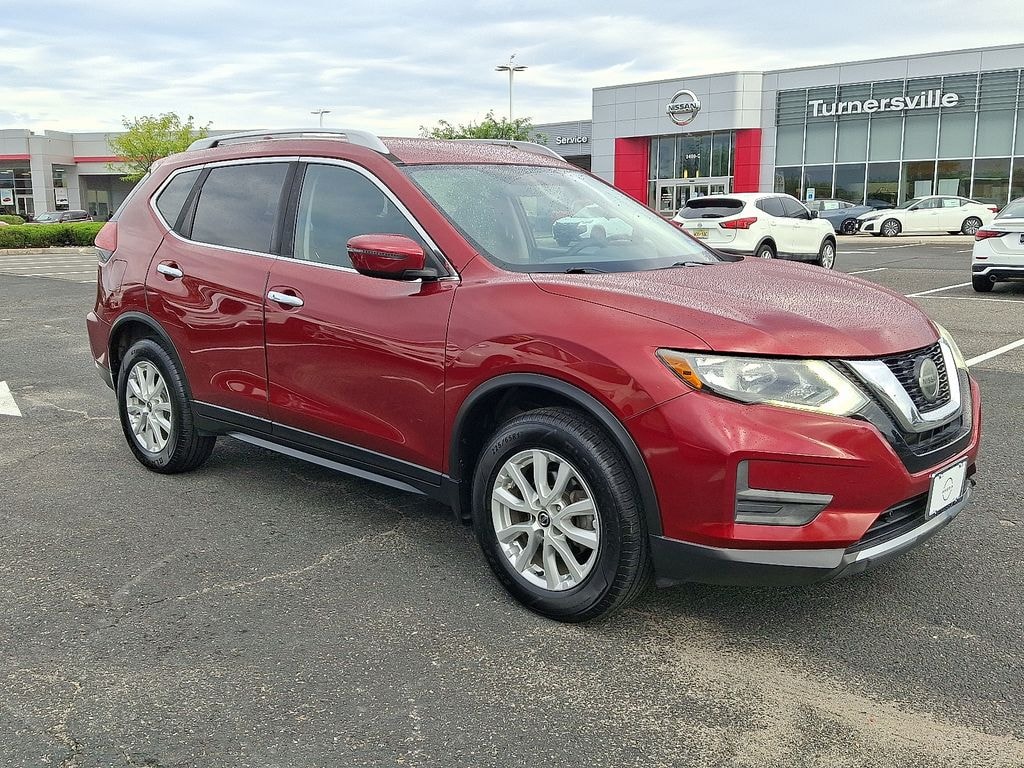 Used 2018 Nissan Rogue SV SUV