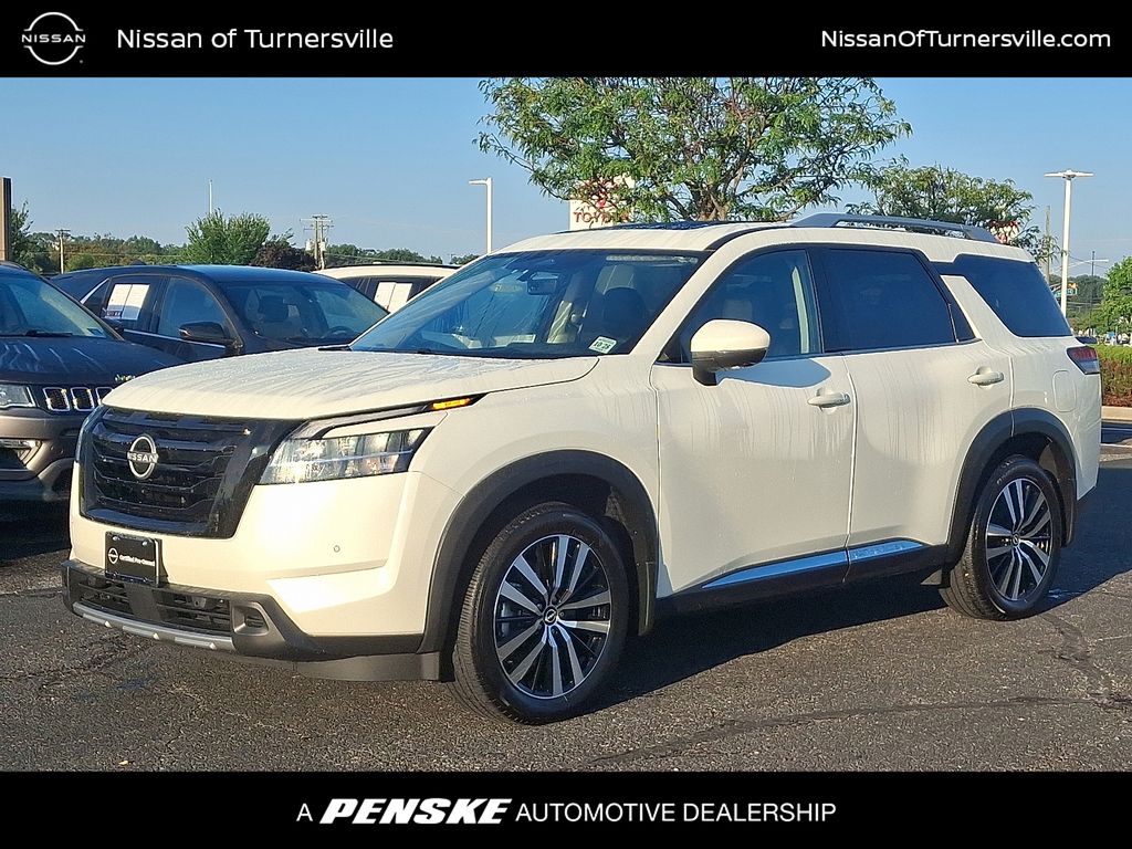 Used 2024 Nissan Pathfinder For Sale at Nissan of Turnersville