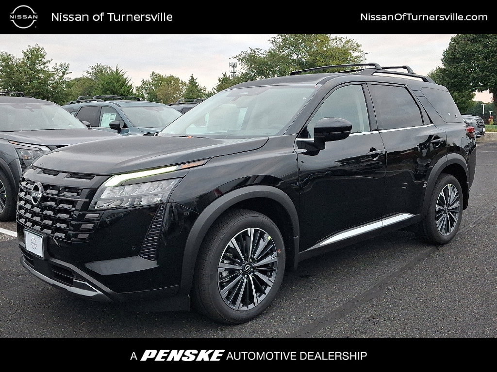 2026 Nissan Pathfinder Platinum SUV