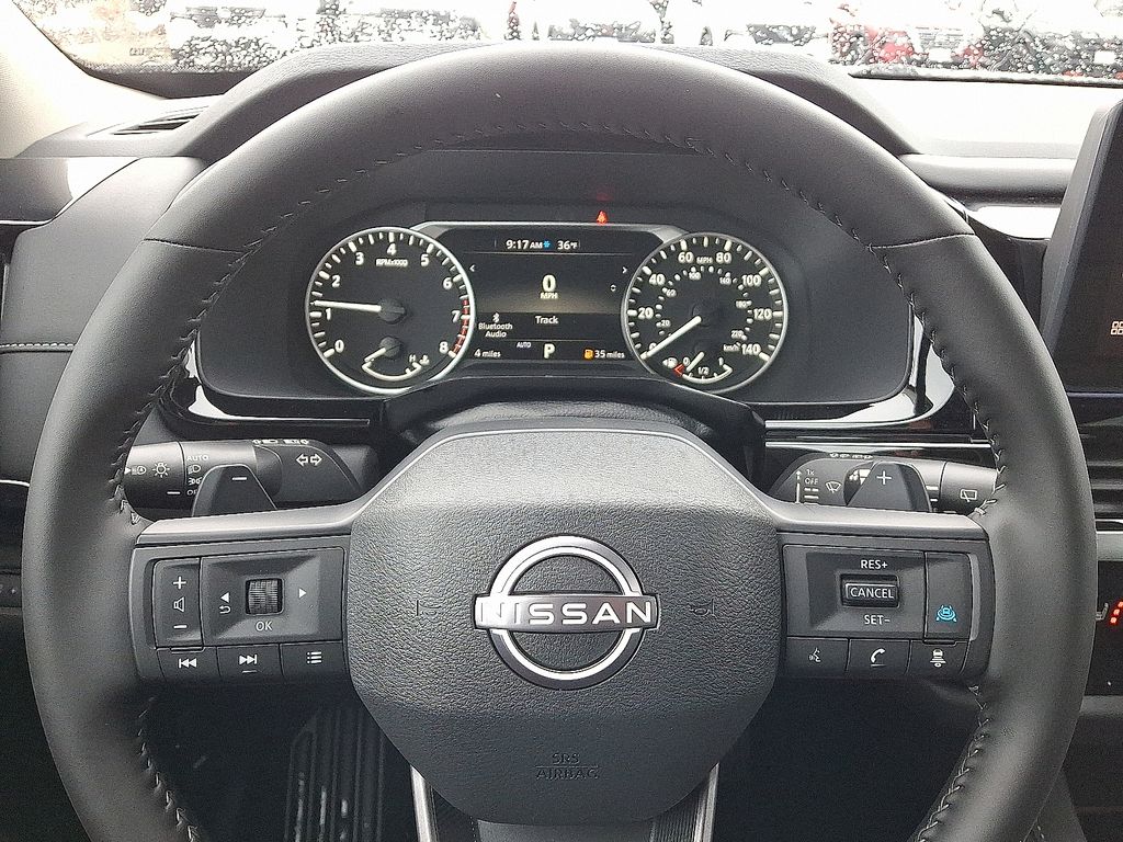 2026 Nissan Pathfinder SV - Photo 7