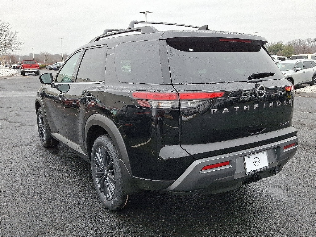 New 2026 Nissan Pathfinder SL SUV