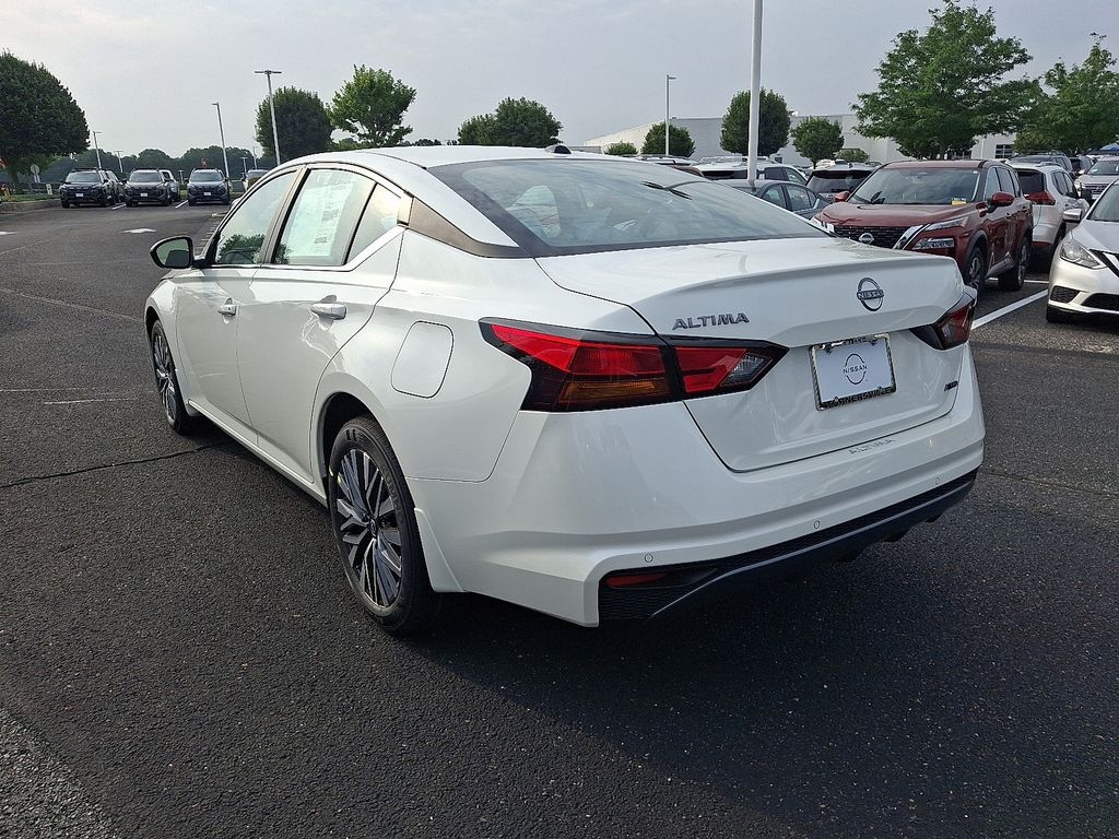 New 2026 Nissan Altima SV Car